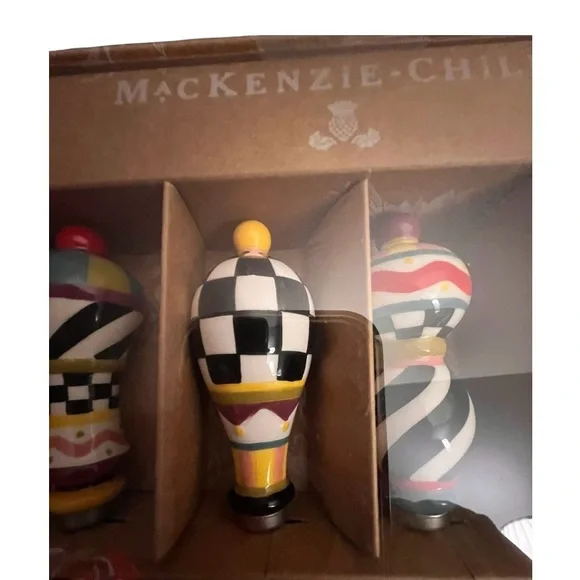 MacKenzie-Childs NIB whimsical, stainless and dolomite Jubilee Spreaders, Set/4 - Picture 4 of 9